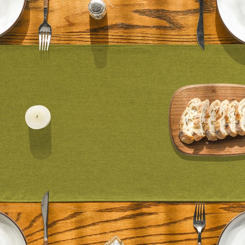 Artoid Mode Green Table Runner, Seasonal Fall Winter Machine Washable