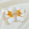 FAUTHENTICUTE White Flower Earrings For Women With Yellow Pistil Patterns