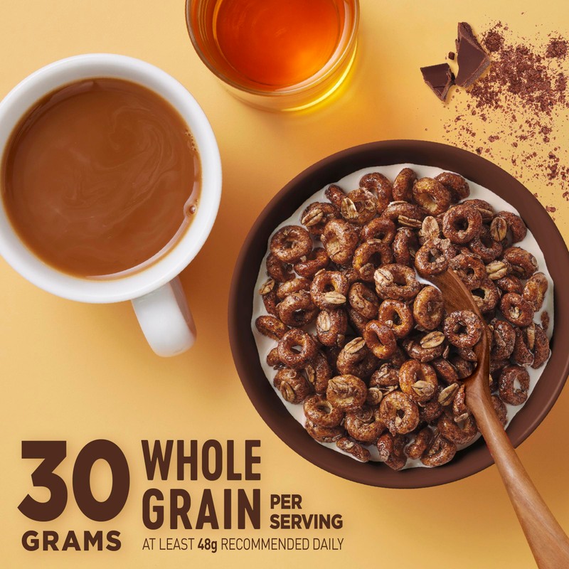 Cheerios Oat Crunch Chocolate Breakfast Cereal, Made with Whole Grain,