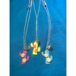 claires Set Of Three Claire’s Cactus Bff Best Friend Necklaces