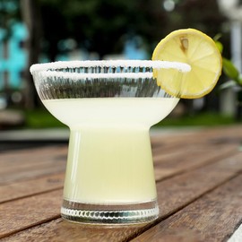 Lysenn Stemless Margarita Glasses Set of 2 - Elegant Vertical Stripes Cocktail Glasses – Premium Hand Blown Glassware for Martini and Mixed Drinks – 10 oz