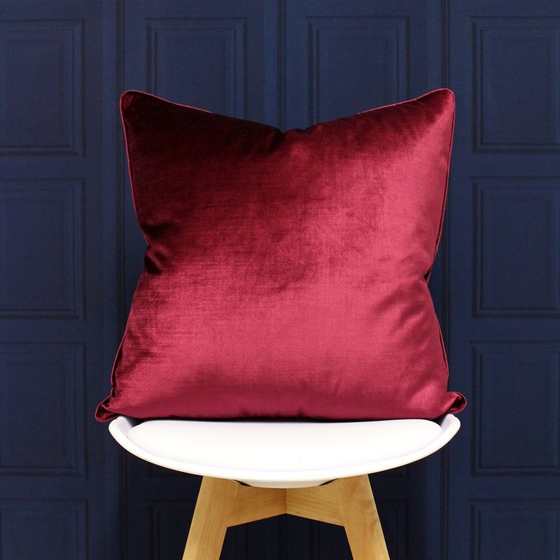 Riva Paoletti Luxe Velvet Cushion Cover - Cranberry Pink -