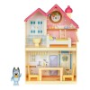 Bluey Mini Home Playset Casa Compacta Figura Bluey Color Amarillo