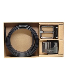 Coach Outlet 1.5 inches (38 mm) Boxed Plaque & Harness Buckle Cut-to-Size Reversible Belt Set