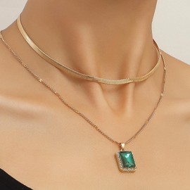Inateannal Boho Emerald Pendant Chain Necklace Green Emerald Crystal Pendant Necklace Gold Layering Herringbone Choker Necklace Emerald Square Necklace Jewelry for Women and Girls