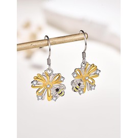 KINGWHYTE Daisy Earrings 925 Sterling Silver Daisy Flower Drop earrings Daisy Dangle earrings with Bee Birthday Christmas Jewellry Gifts for Women