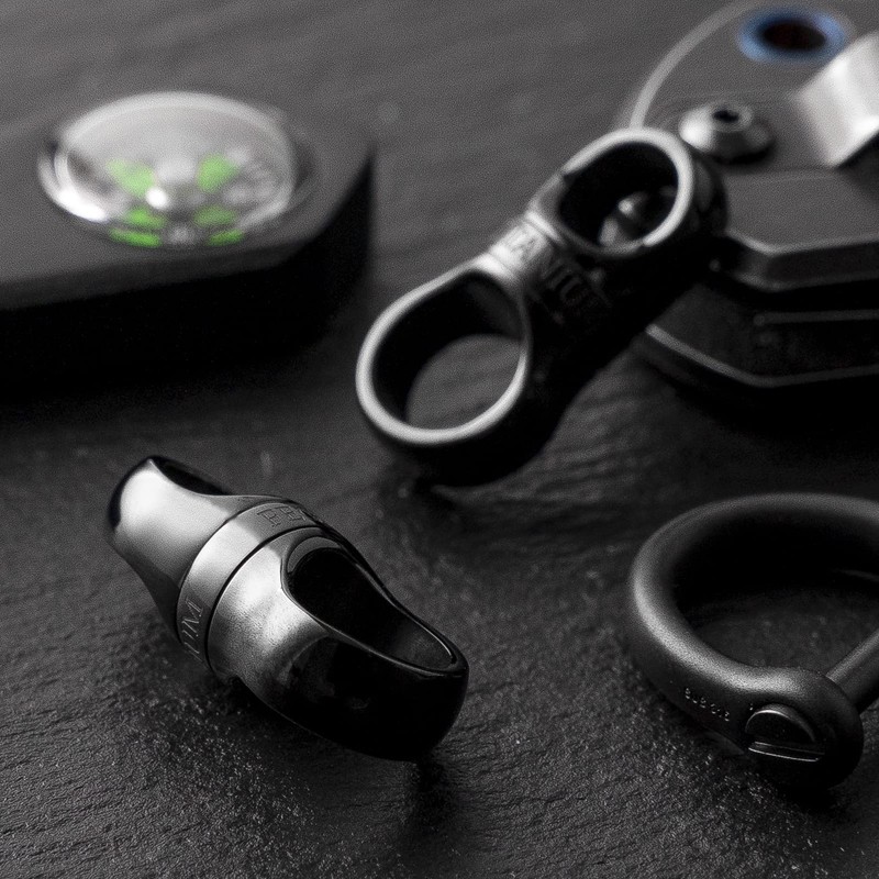 TISUR Titanium Key Ring Car Key Chain Men's Smart Key
