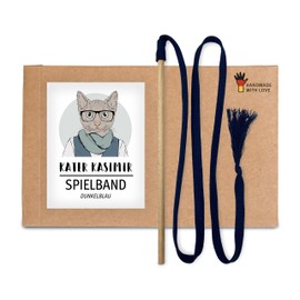 Premium cat fishing rod with beech wood rod and dark blue cotton ribbon. Handmade in Germany and with love sustainable cat toy
