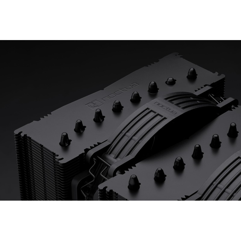 Noctua NF-A14x25r G2 PWM chromax.Black, Premium-Quality Quiet Round-Frame 140mm PC