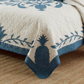 Tommy Bahama - King Quilt, Naturally Soft Cotton Printed Bedding with a Solid Reverse, Lightweight for Year Round Comfort (Aloha Pineapple Blue)