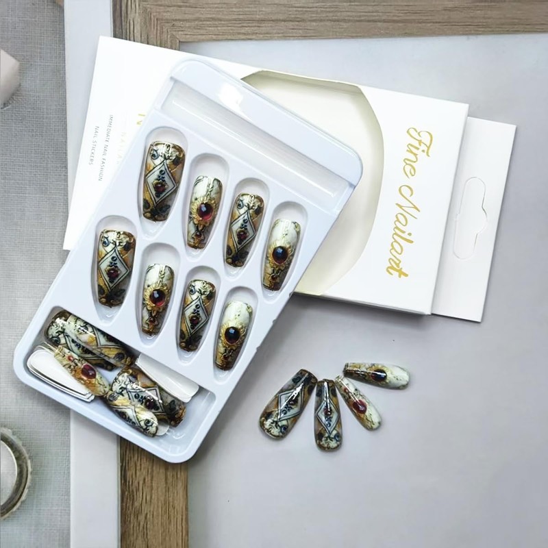 Medium Press on Nails Square Fake Nails with Rhinestones Design