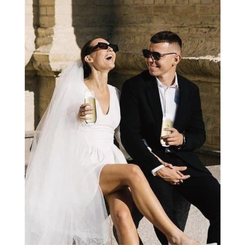 GroomBrideGifts Mr and Mrs Champagne Flutes Set of 2, Bride