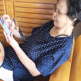 Hands Magnifying Glass, Chest Rest Magnifier with Detachable Neck Wear for Sewing Reading, Visual Aid Illuminated Magnifying Glass for Low Vision Visually Impaired Seniors