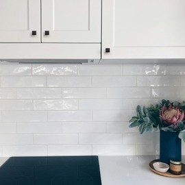 Ravinte 25 Pack 1-3/16 Inch Matte Black Kitchen Square Cabinet Knobs Solid Drawer Pulls Black Single Hole Kitchen Cabinet Hardware Knobs for Cabinets and Drawers