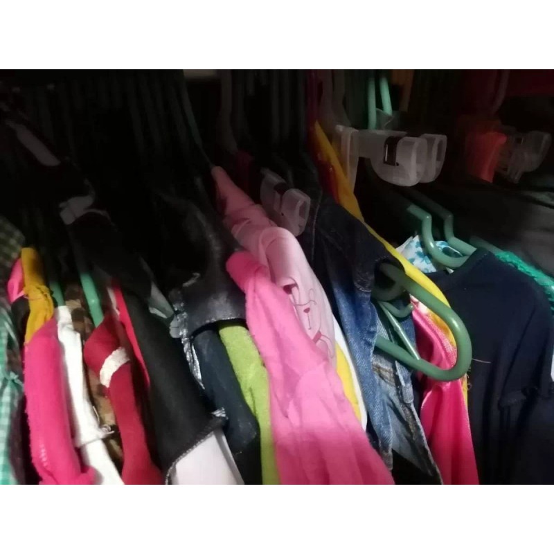 Super Plast 100 Piezas De Ganchos De Ropa Para Organizar