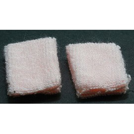 Houseworks Dollhouse Miniatures 1:12 Scale Pink Towel Set, 2pc #IM65656