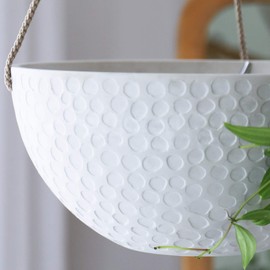 LA JOLIE MUSE 10 Inch Hanging Planters for Indoor Plants, Outdoor Garden Planter Pots, White, Honeycomb, Set of 2