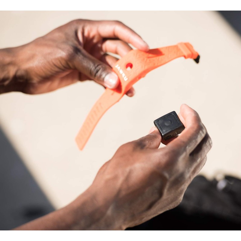 JAWKU Speed - The First Wearable to Measure Sprint Speed,