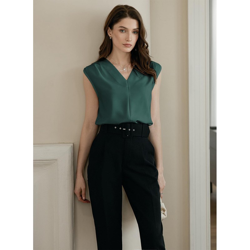 EVALESS Tank Tops for Women Trendy 2025 V Neck Pleated