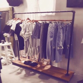 FOF FRIEND OF FAMILY Industrial Pipe Clothing Rack Garment Rack Pipeline Vintage Rolling Rack with...