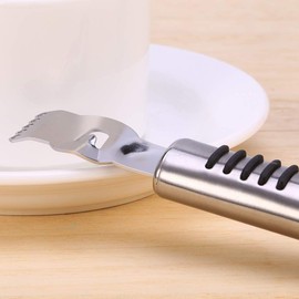 Silver Lemon Zester Peeler, Stainless Steel Lemon Lime Orange Peeler with Knife Fruit Zester Citrus Scraper, Handheld Peeling Tool Fruit Orange Peeler Kitchen Tools Graters, Peelers and Slicers