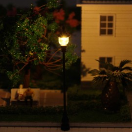 Evemodel LQS21 10PCS Model Railroad Train Lamp Posts Led Street Light Lamps OO / HO Scale