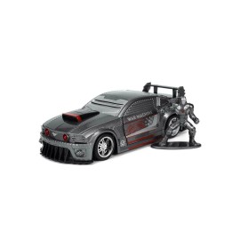 Jada Toys 2006 FORD MUSTANG GT WITH WAR MACHINE FIGURINE 1/32 scale DIECAST CAR
