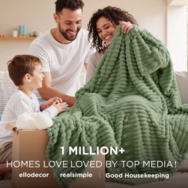 Bedsure Reseda Fleece King Blanket for Couch - GentleSoft Cozy Soft Blankets for Women, Cute Small Throws for Girls, 108x90 Inches