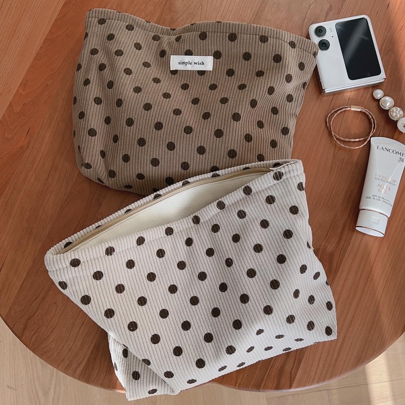 Torytoe Cosmetic Bag, V