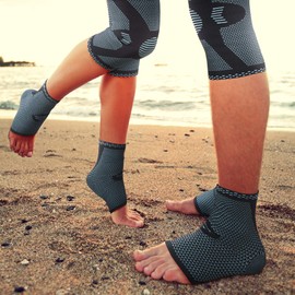 Vigo Sports® Anti-slip Knee Support for Sports & Fitness - Breathable Knee Orthosis for Meniscus, & Joint Pain - Knee Pads for Volleyball, Running & Jogging - Knee Pads for Men & Women (M)