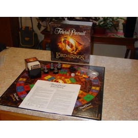 Milton Bradley Trivial Pursuit: The Lord of The Rings Movie Trilogy Collector's Edition