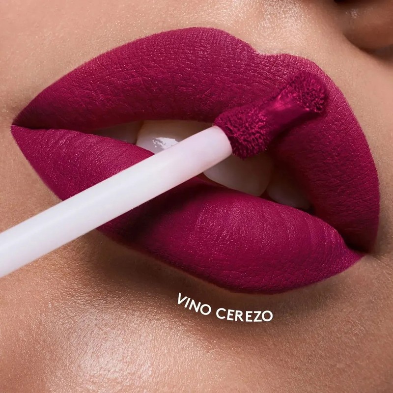Labial Hidracolor Mate Rojo Carmín Esika