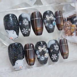 Snowman in the Night Sky Homemade Nail Tips - Short Oval / 밤하늘의 눈사람 수제네일팁 - 숏오벌