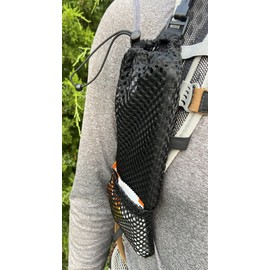 Mountain Mike Hiking Gear Mochila con correa para el hombro, soporte para teléfono y aperitivos