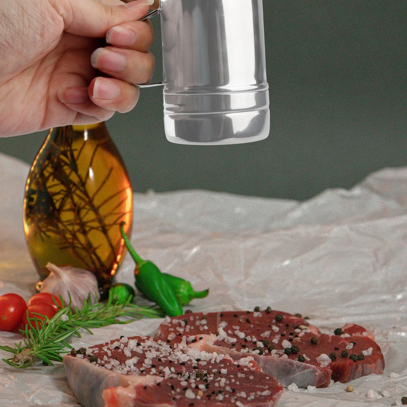 Thyonta Stainless Steel Powder Shaker with Handle and Dustproof Lid