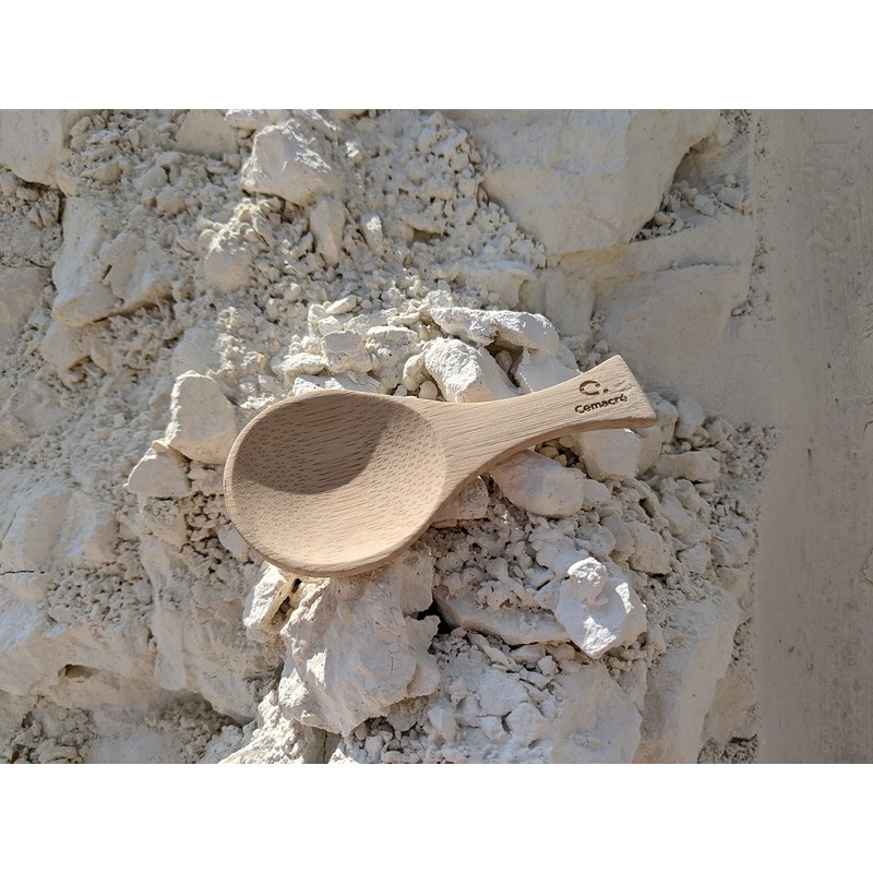 White Cemacre + Bamboo Spoon - 1kg - Cleans &