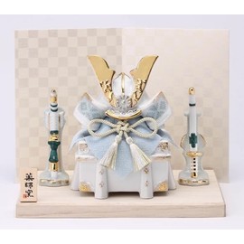 Chugai Pottery Garden Yakushi Kiln Sesse Helmet Decoration White Indigo [5787] May Doll Interior Lucky Charm