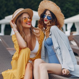 Long tiantian Blue Friendship Bracelets for Women Gifts Trendy Stuff String Bracelets Waterproof Summer Ankle Bracelets Outfits Adjustable Wave Surfer Beach Bracelets Stocking Stuffers