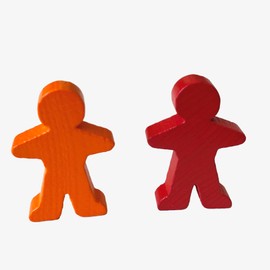 Spieltz Large Wooden Board Game Figures 5cm (35x50x10mm) (6 Colours - Rainbow: Yellow, Orange, Red, Purple, Light Blue, Light Green, Pack of 30)