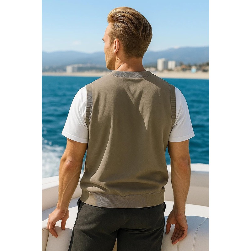 Akwa Men’s V-Neck Golf Vest Lightweight Waterproof Pullover Sweater Wind-Resistant