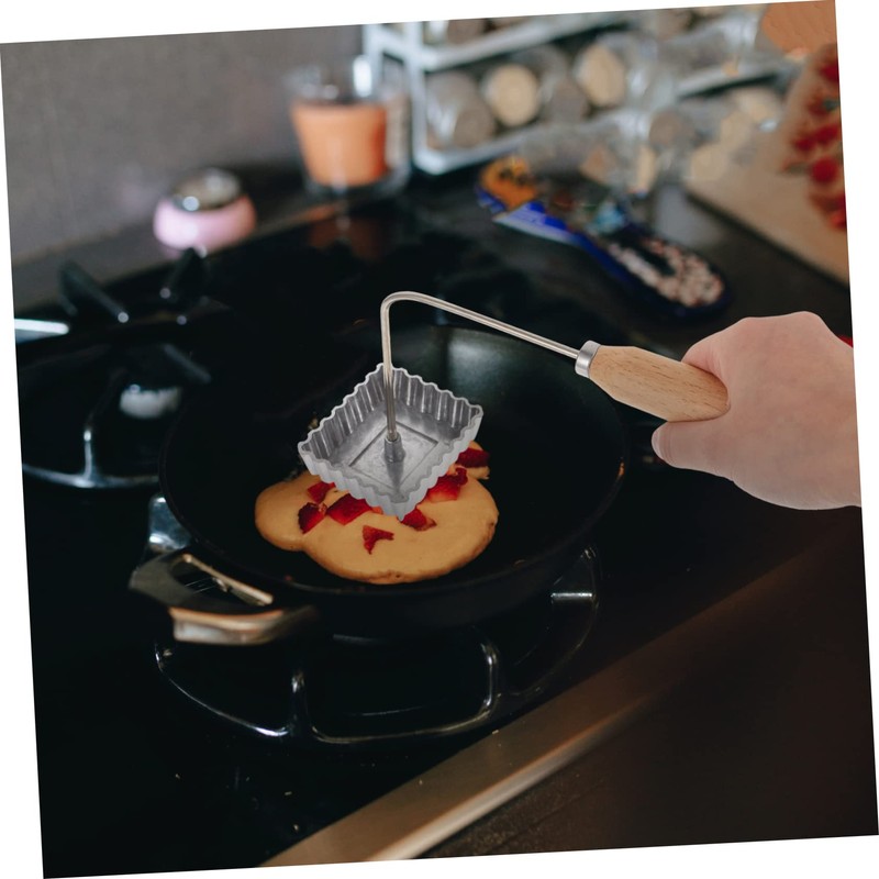 LABRIMP Cooking Snack Mould Kitchen Gadgets Aluminum Frying Mold Wooden