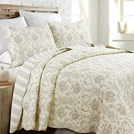 Cozy Line Home Fashions Size Ivory 3 Piece French Medallion Cotton Quilt Set, Full/Queen