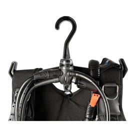 Underwater Kinetics Super BC/Regulator Hanger, Black