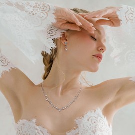 Jstyle Silver Bridal Wedding Jewelry Set Crystal Necklace Bracelet Dangle Earrings Set for Bride Bridesmaid Rhinestone Necklace Prom Costume Jewelry Set Accessories for Women (Set of 3) B