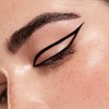 Delineador Líquido Armaf Dip-In Resistente al Agua 4 ml
