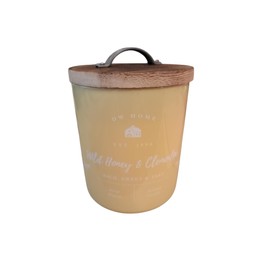 Richly Scented Candle, Yellow Jar, Single Wick, Wooden Lid with Handle, Scented Wild Honey & Clementine Candle