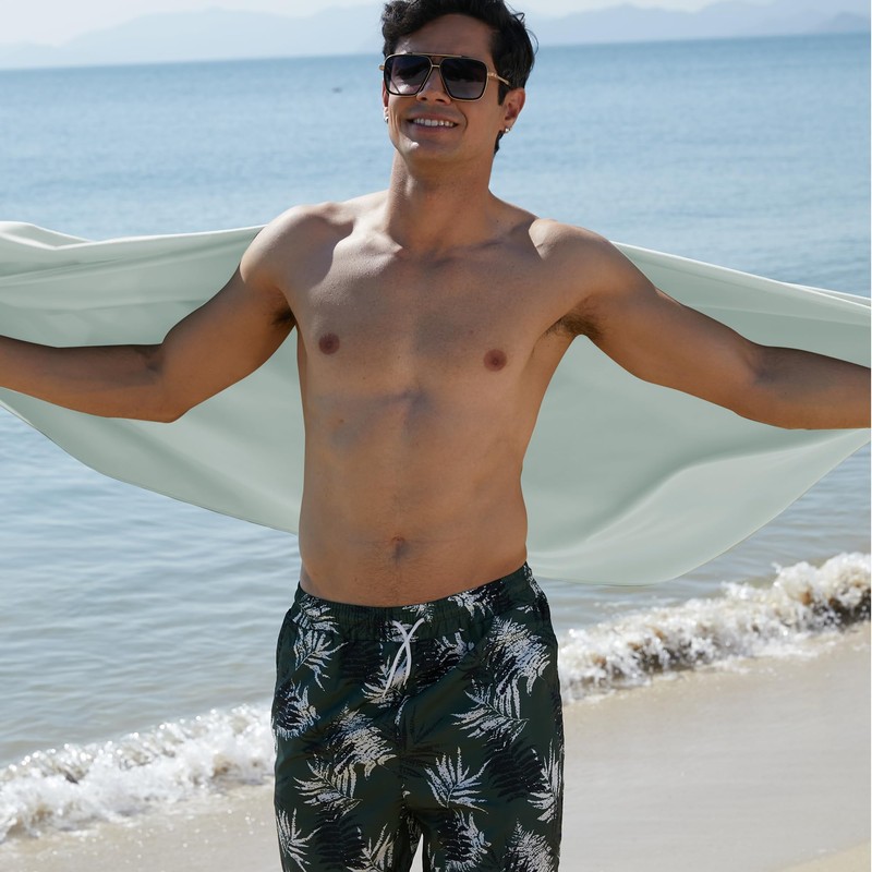 Rainleaf Microfiber Towel Perfect Travel & Gym & Camping Towel.