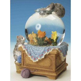MusicBox Kingdom 25077 170mm Aquarium Glitter Globe Turns to The Melody O Susanna Room Decor