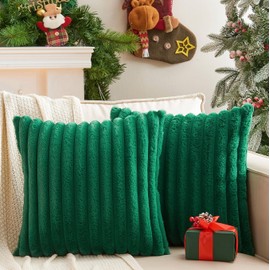 GriNeed Pack of 2 Christmas Green Pillow Covers 18x18 Inch Decorative Faux Fur Emerald Throw Pillow Cover, Soft Lumbar Plush Pillowcases for Couch Sofa Bed Living Room, Fluffy Cute Home Boho Decor