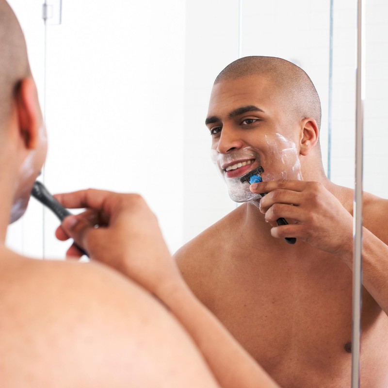 BIC Hybrid 3 Flex Refillable Men's Razor Kit, 90% Recycled